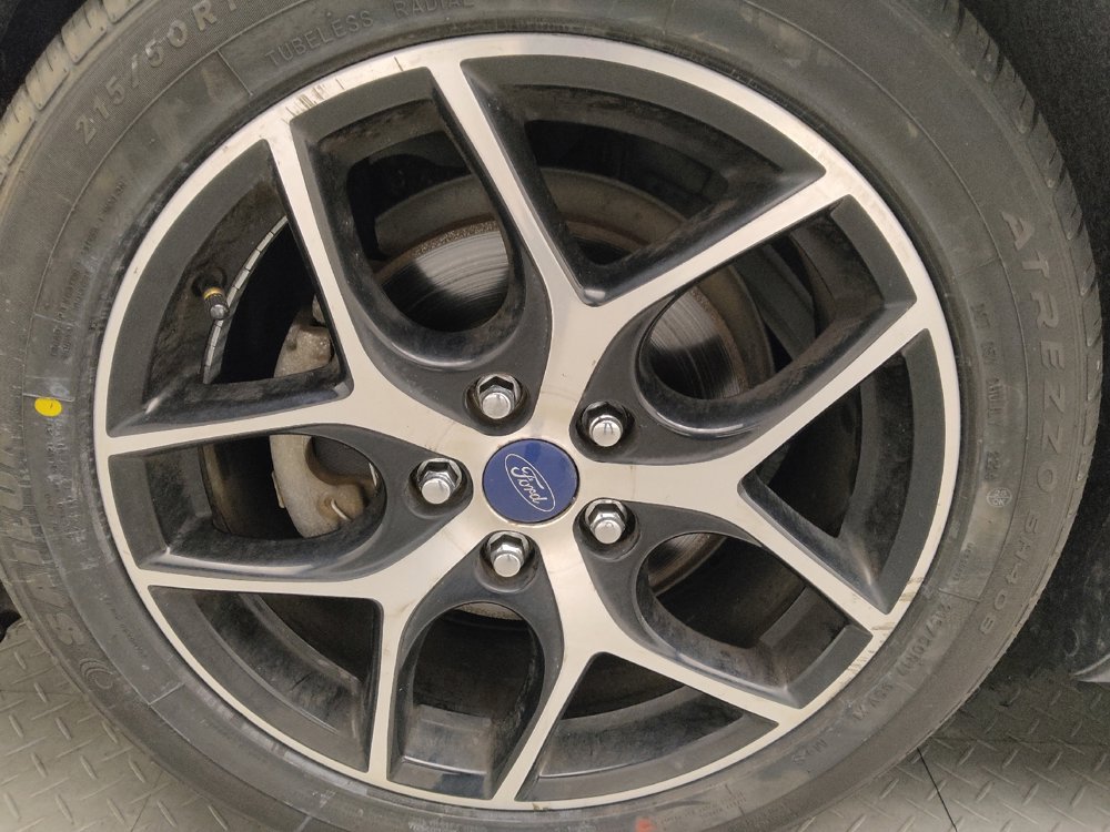 Used 2017 Ford Focus SEL FWD image 31