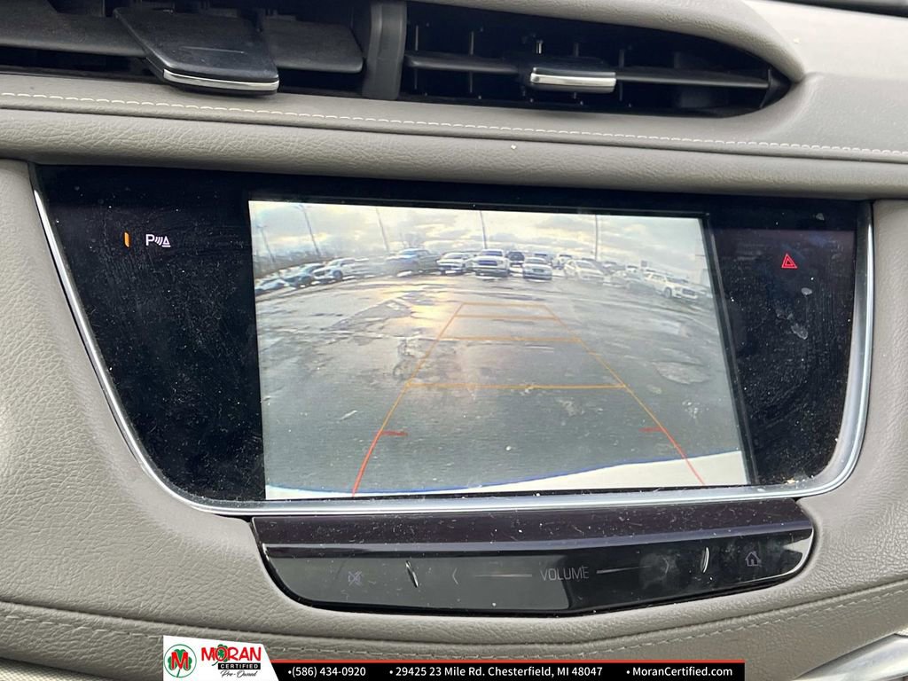 Used 2018 Cadillac XT5 Luxury w/ Driver Awareness Package image 22