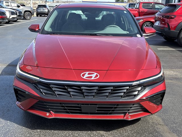 Used 2024 Hyundai Elantra SEL w/ Convenience Package image 9