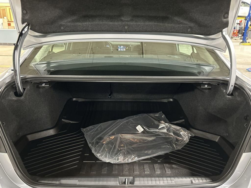 Certified 2025 Subaru Legacy Premium image 27