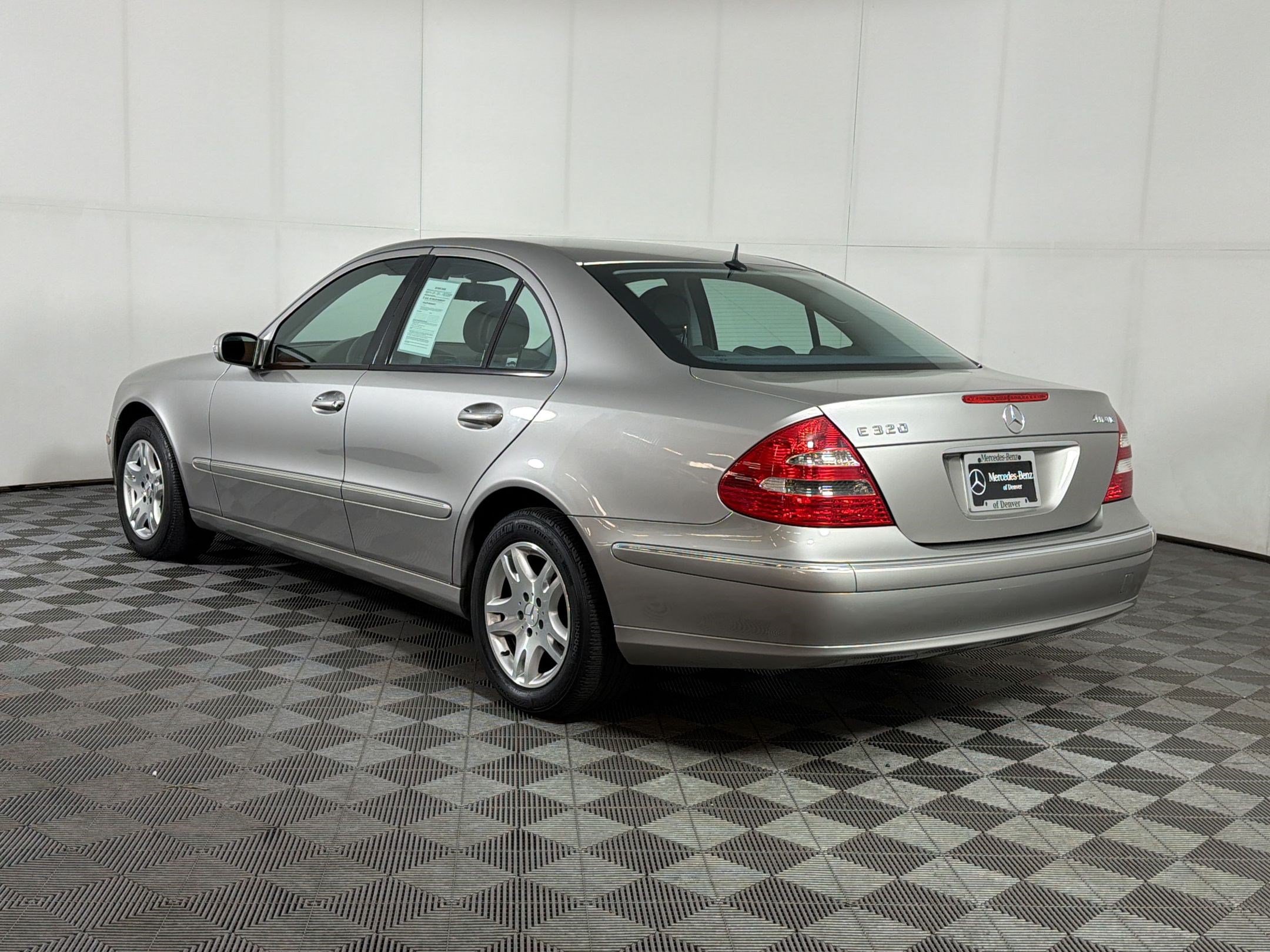 Used 2004 Mercedes-Benz E 320 4MATIC Sedan image 3