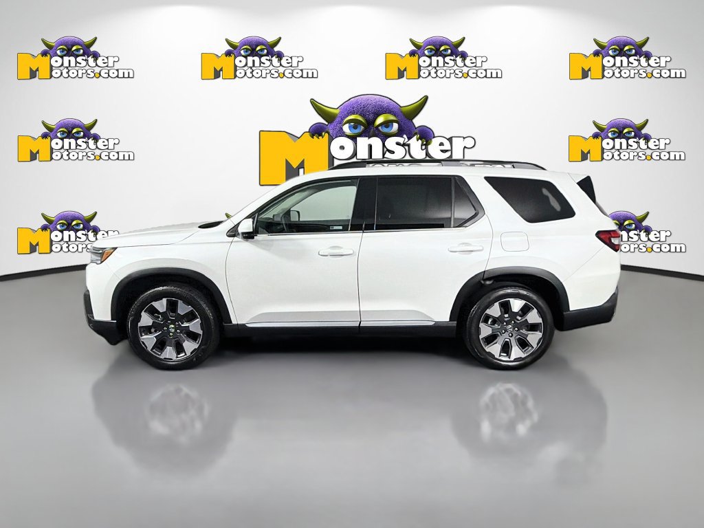 Used 2026 Honda Pilot Touring image 8