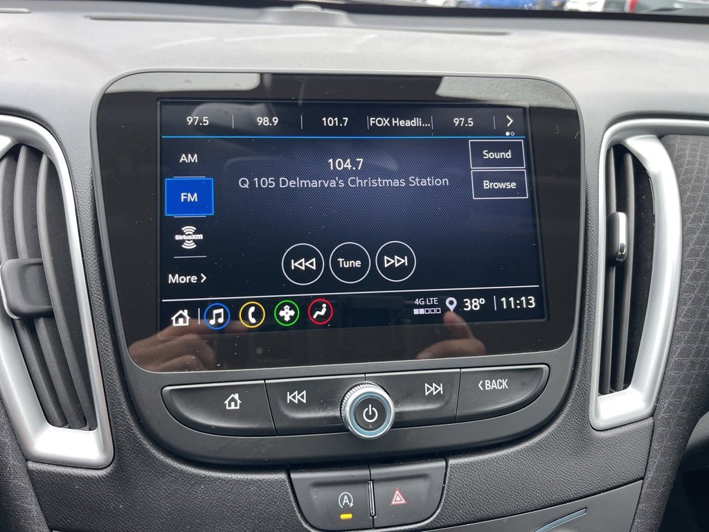 Used 2024 Chevrolet Malibu LT image 14