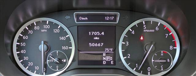Used 2018 INFINITI QX30 image 11