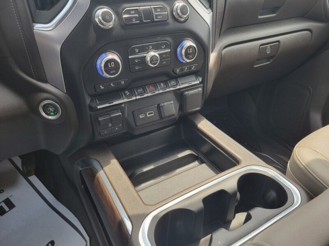 Used 2022 GMC Sierra 1500 SLT AWD/4WD image 23