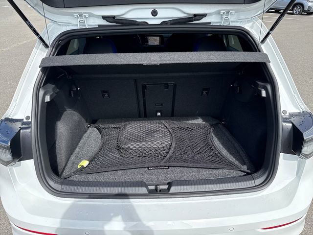Used 2024 Volkswagen Golf R image 18