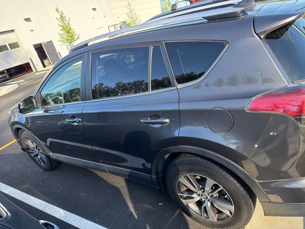 Used 2016 Toyota RAV4 XLE image 6