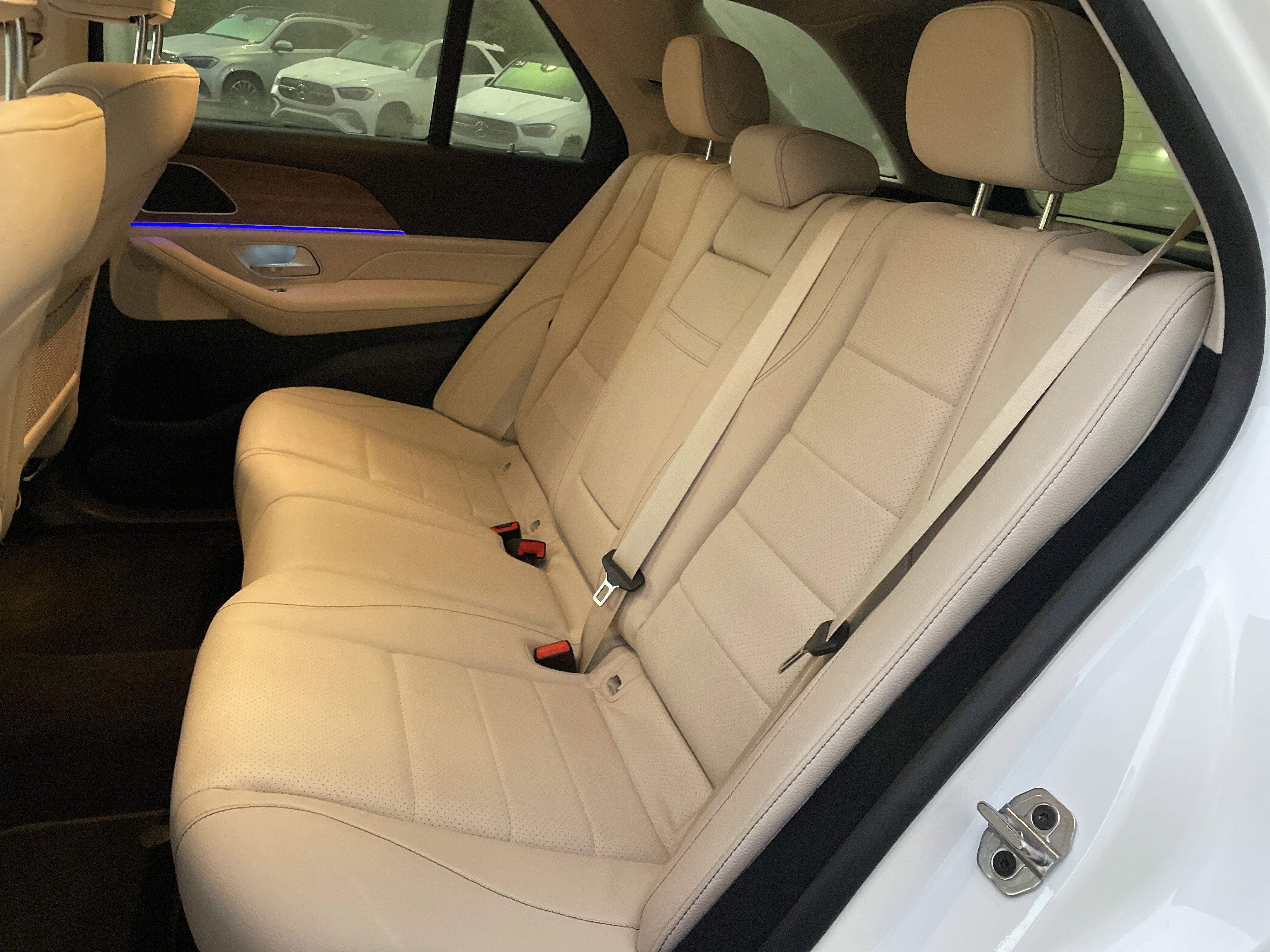 Used 2025 Mercedes-Benz GLE 350 4MATIC image 39