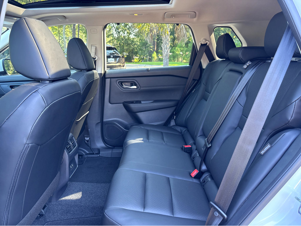 New 2026 Nissan Rogue SV image 24