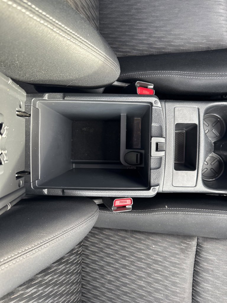 Used 2017 Nissan Rogue S image 8