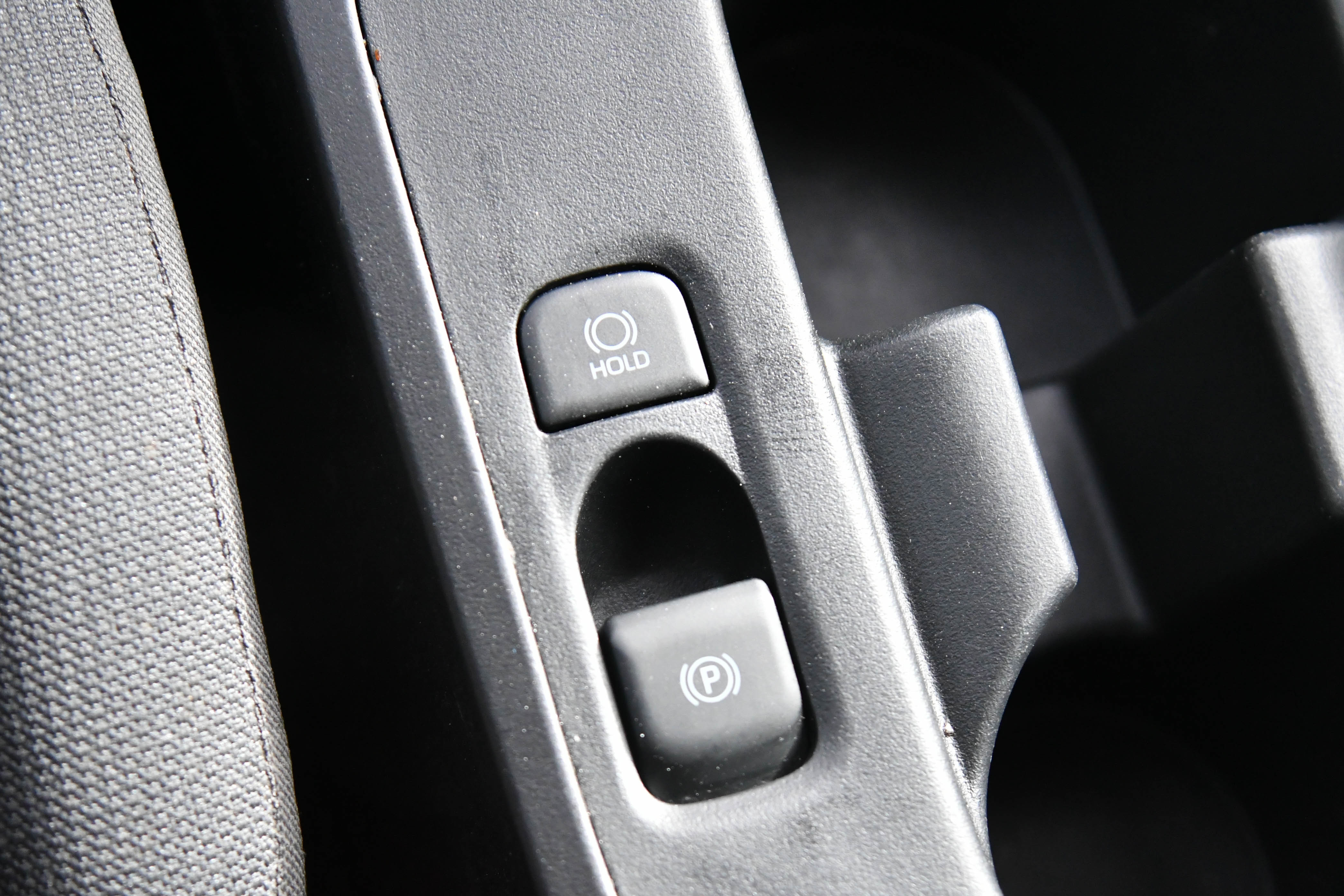 Used 2025 Toyota Corolla LE image 27