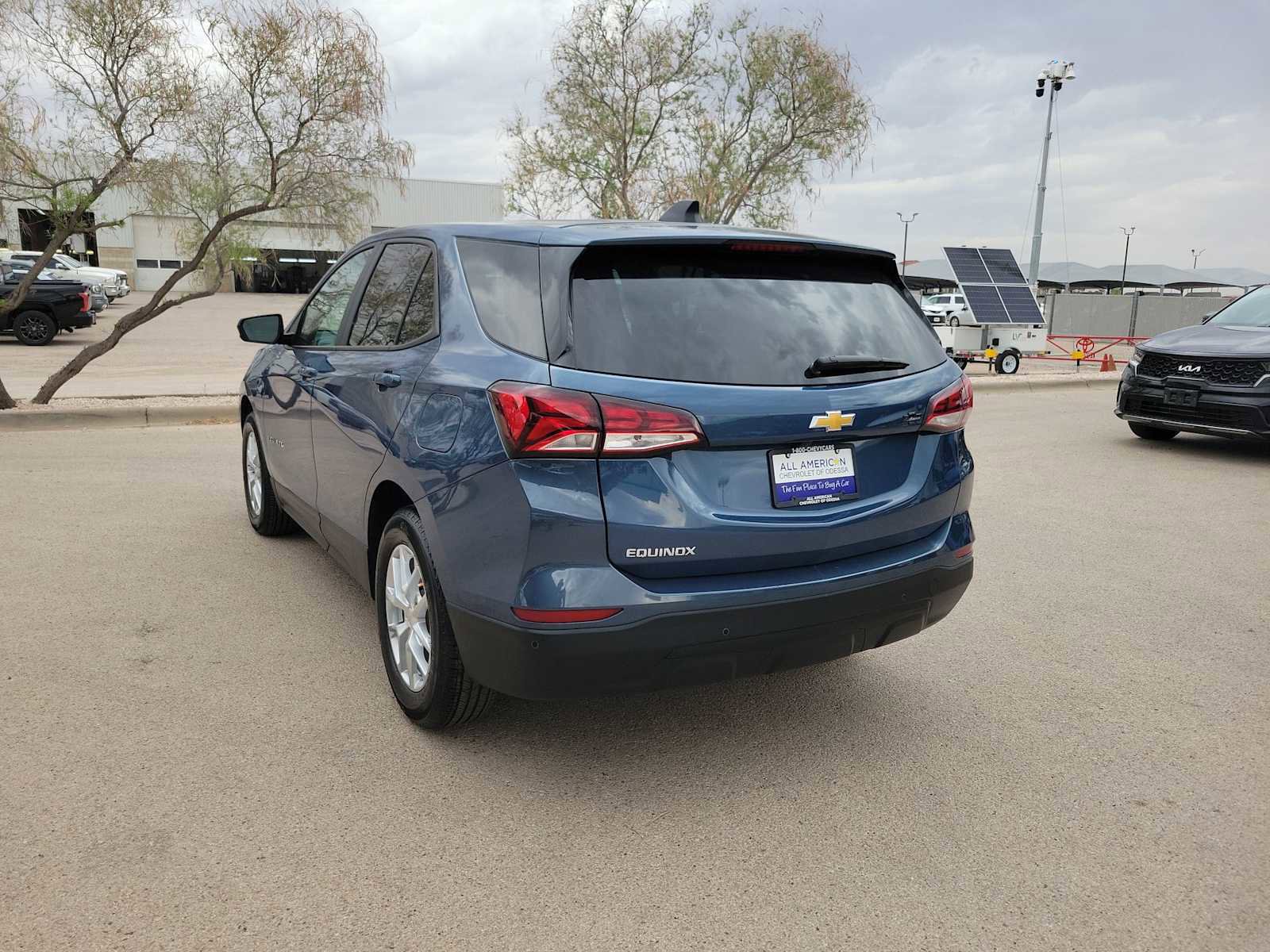 Used 2024 Chevrolet Equinox LS w/ LS Convenience Package image 6