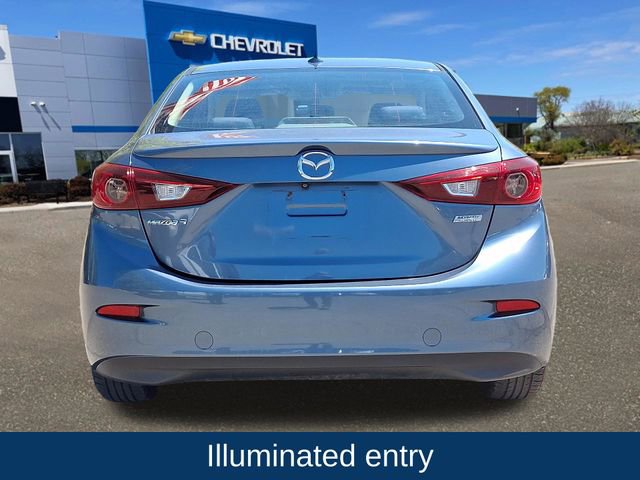 Used 2015 MAZDA MAZDA3 i Touring w/ Technology Package FWD image 24