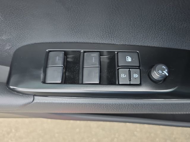 Used 2026 Toyota Camry LE image 27
