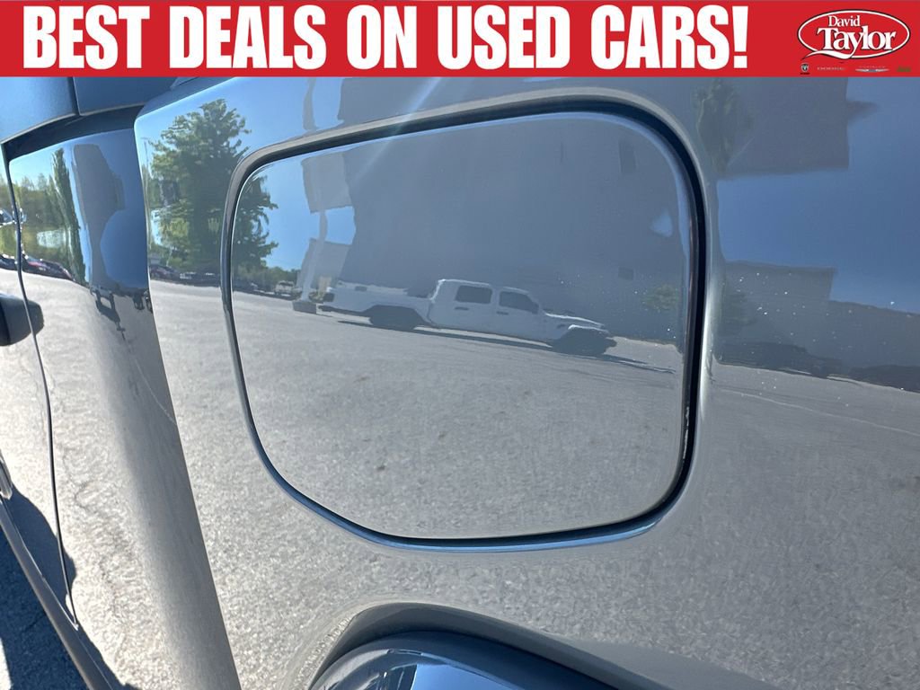 Used 2022 Jeep Gladiator Sport AWD/4WD image 39