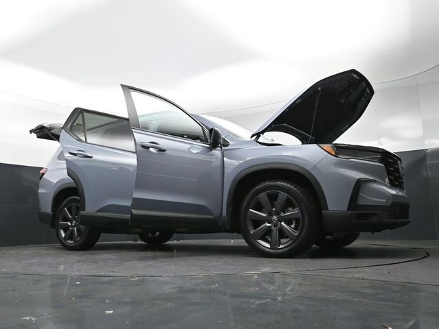 Used 2023 Honda Pilot Sport image 30