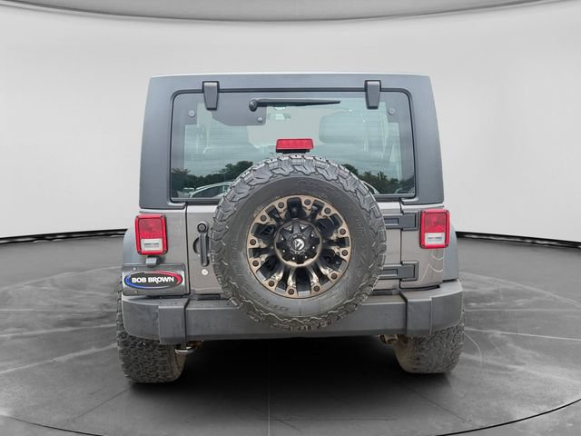 Used 2014 Jeep Wrangler Unlimited Sport w/ Connectivity Group AWD/4WD image 4