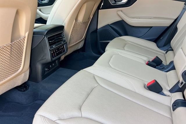 Used 2023 Audi Q8 Premium Plus w/ Premium Plus Package AWD/4WD image 13