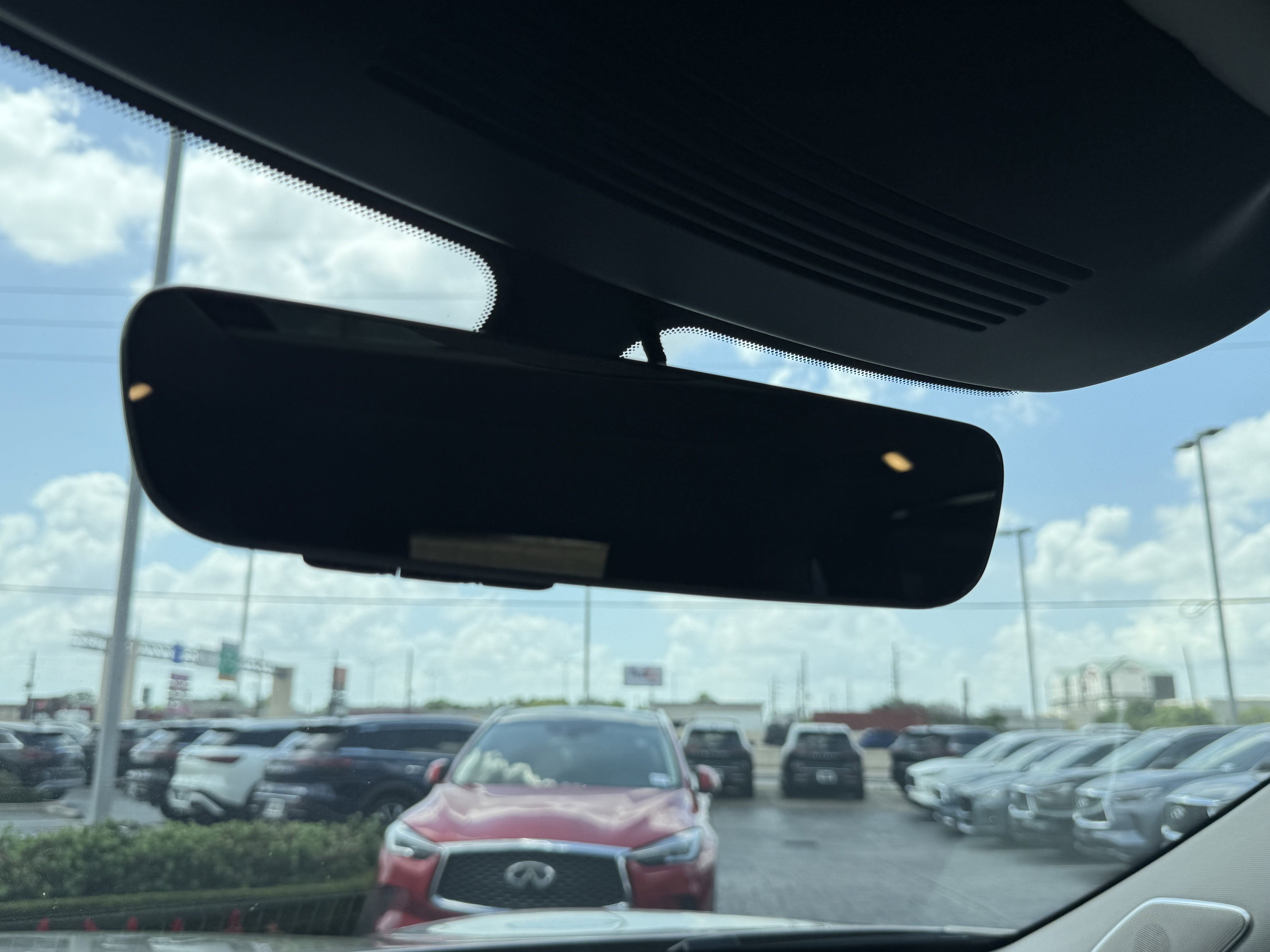 Certified 2026 INFINITI QX60 Luxe w/ Cargo Package FWD image 25