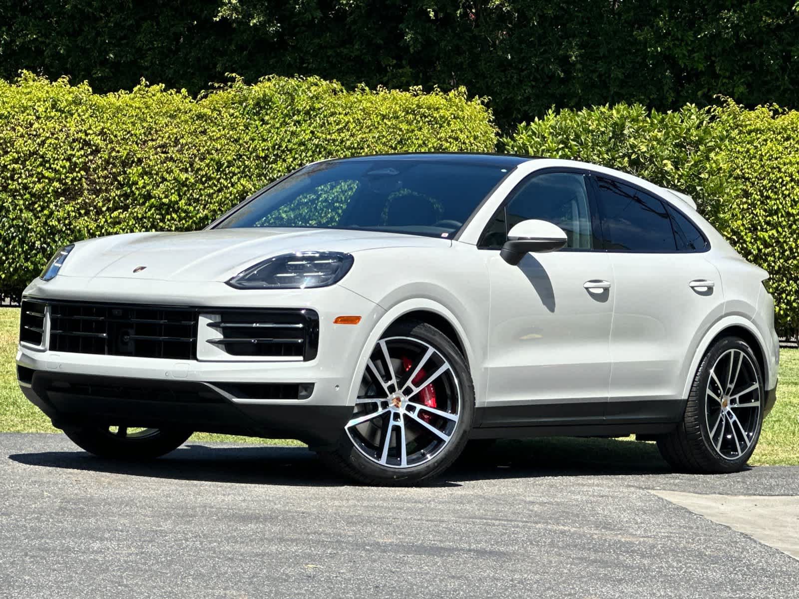 New 2026 Porsche Cayenne S