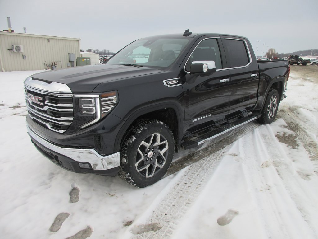 New 2026 GMC Sierra 1500 SLT w/ SLT Premium Plus Package image 11