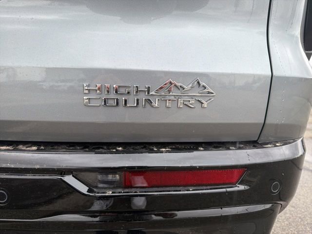 New 2026 Chevrolet Traverse High Country image 10