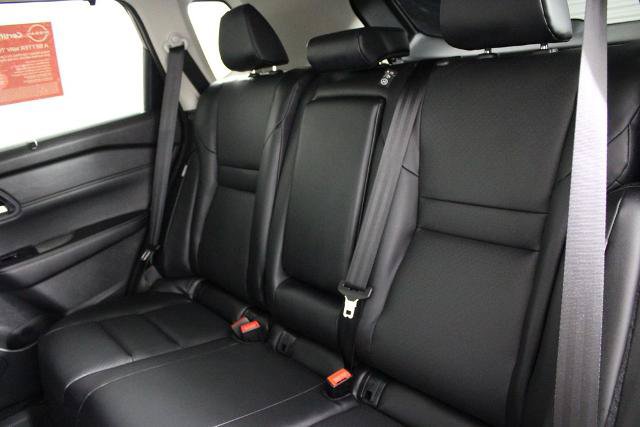Certified 2025 Nissan Rogue SV w/ SV Premium Package FWD image 21