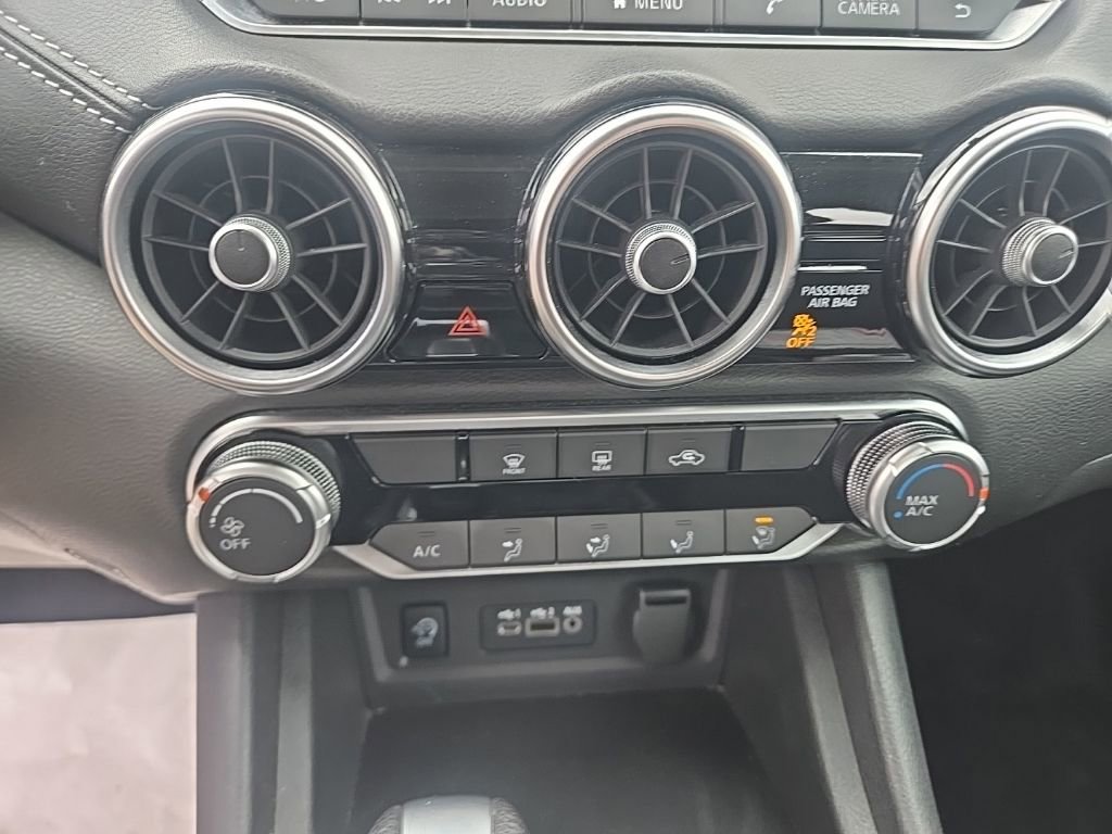 Used 2024 Nissan Sentra SV image 17