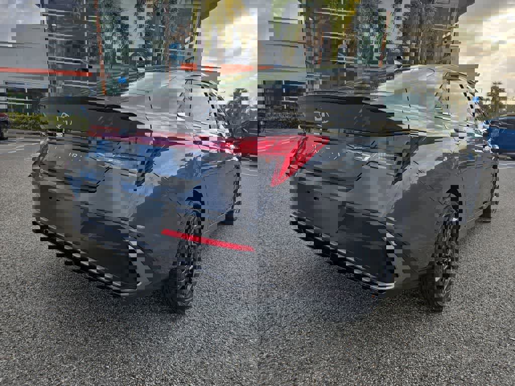 New 2026 Hyundai Elantra SEL Sport Premium image 7