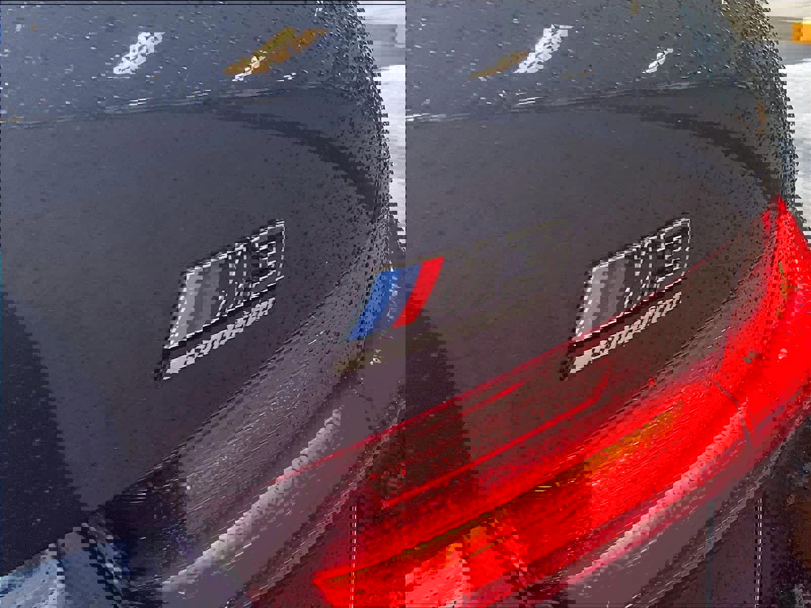 Used 2025 BMW M3 Competition w/ Executive Package AWD/4WD image 10