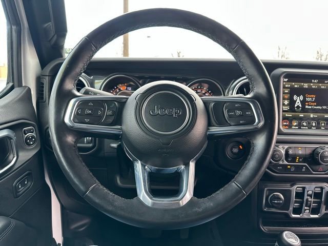 Used 2023 Jeep Wrangler Altitude image 30