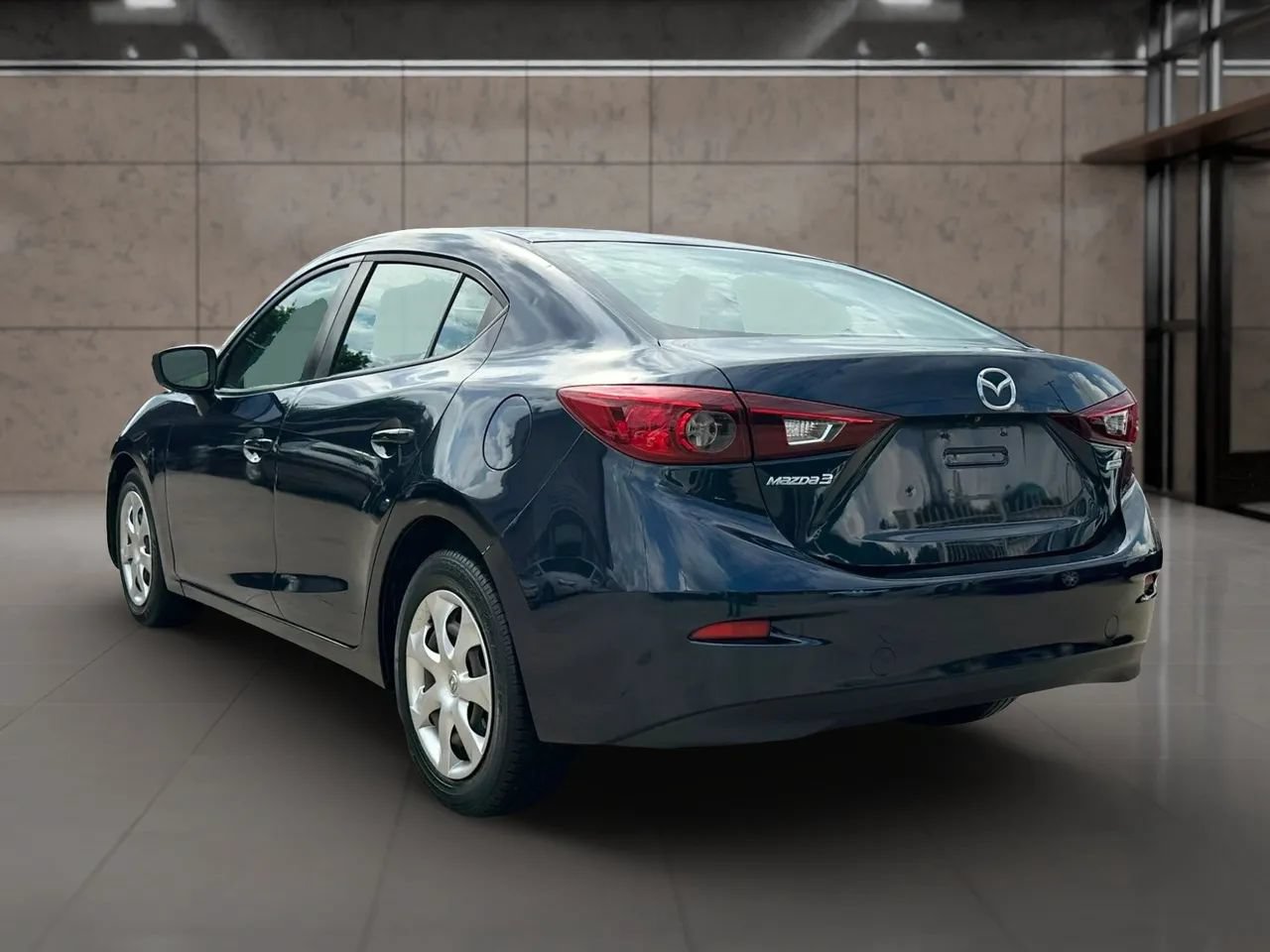 Used 2017 MAZDA MAZDA3 Sport FWD image 2
