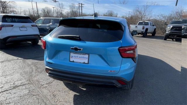 New 2026 Chevrolet Trax RS image 9