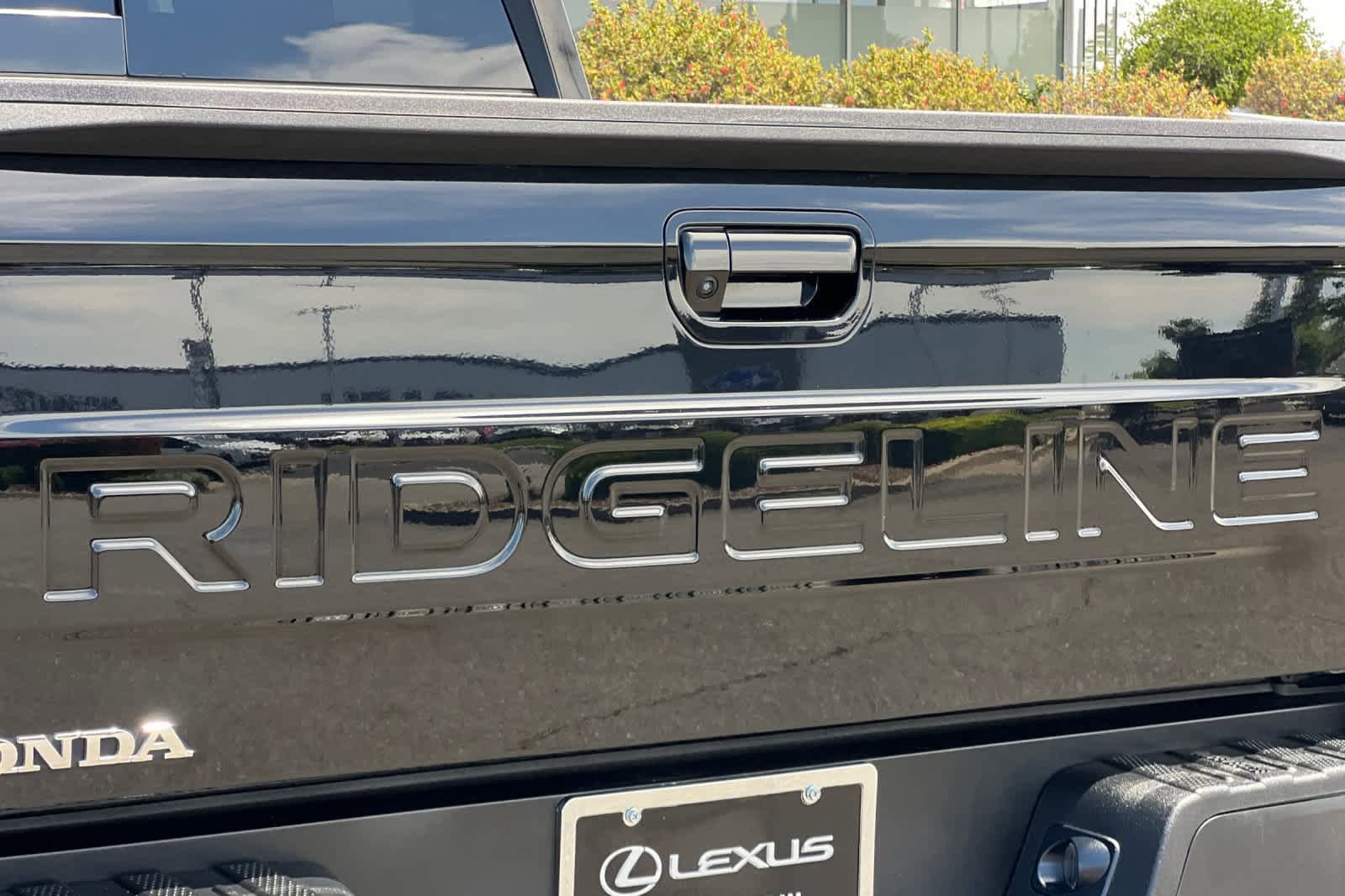 Used 2024 Honda Ridgeline Black Edition image 32