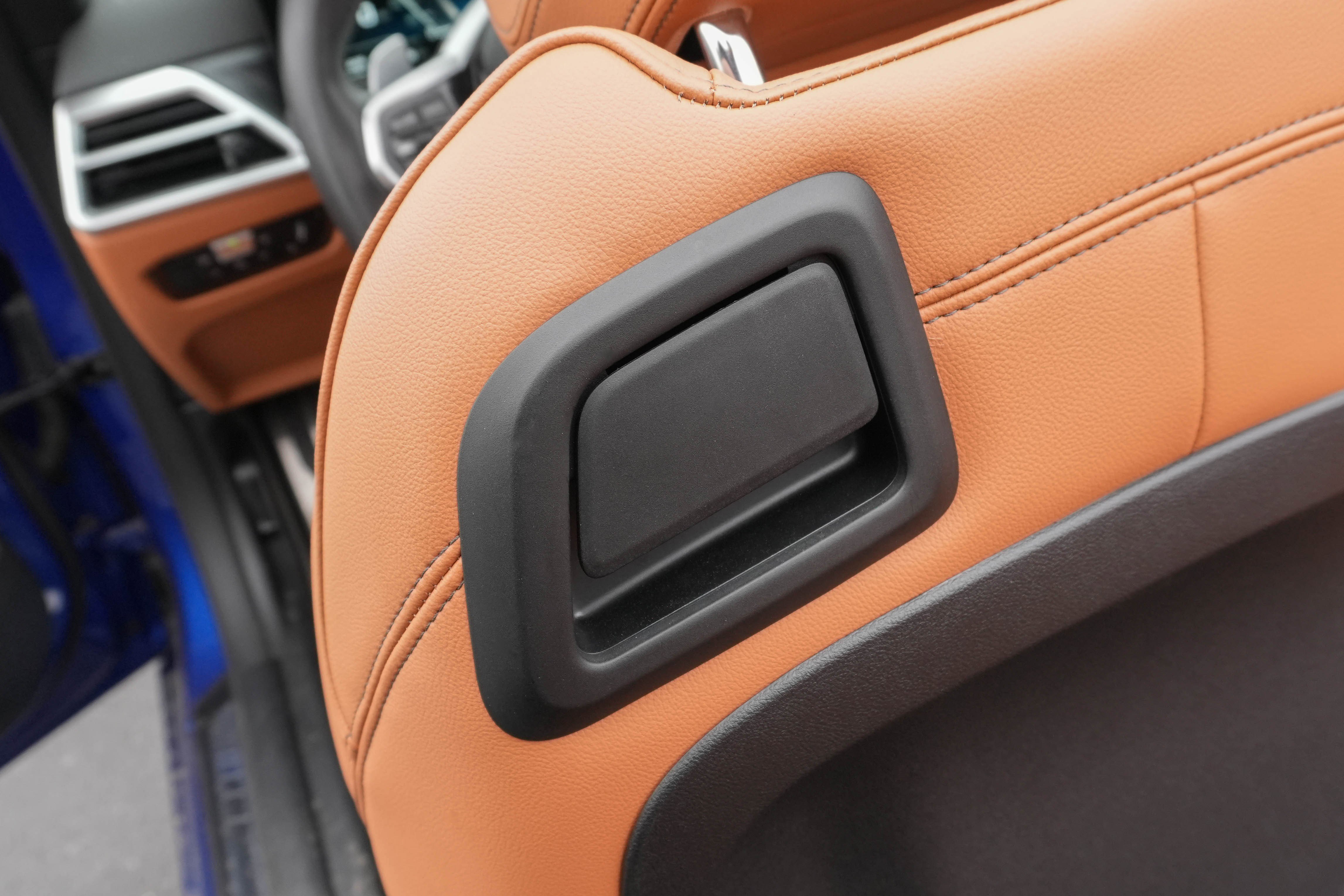 Certified 2026 BMW M440i Convertible RWD image 37