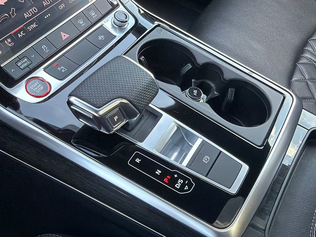 Used 2021 Audi SQ8 Premium Plus w/ SQ8 Black Optic Package image 30