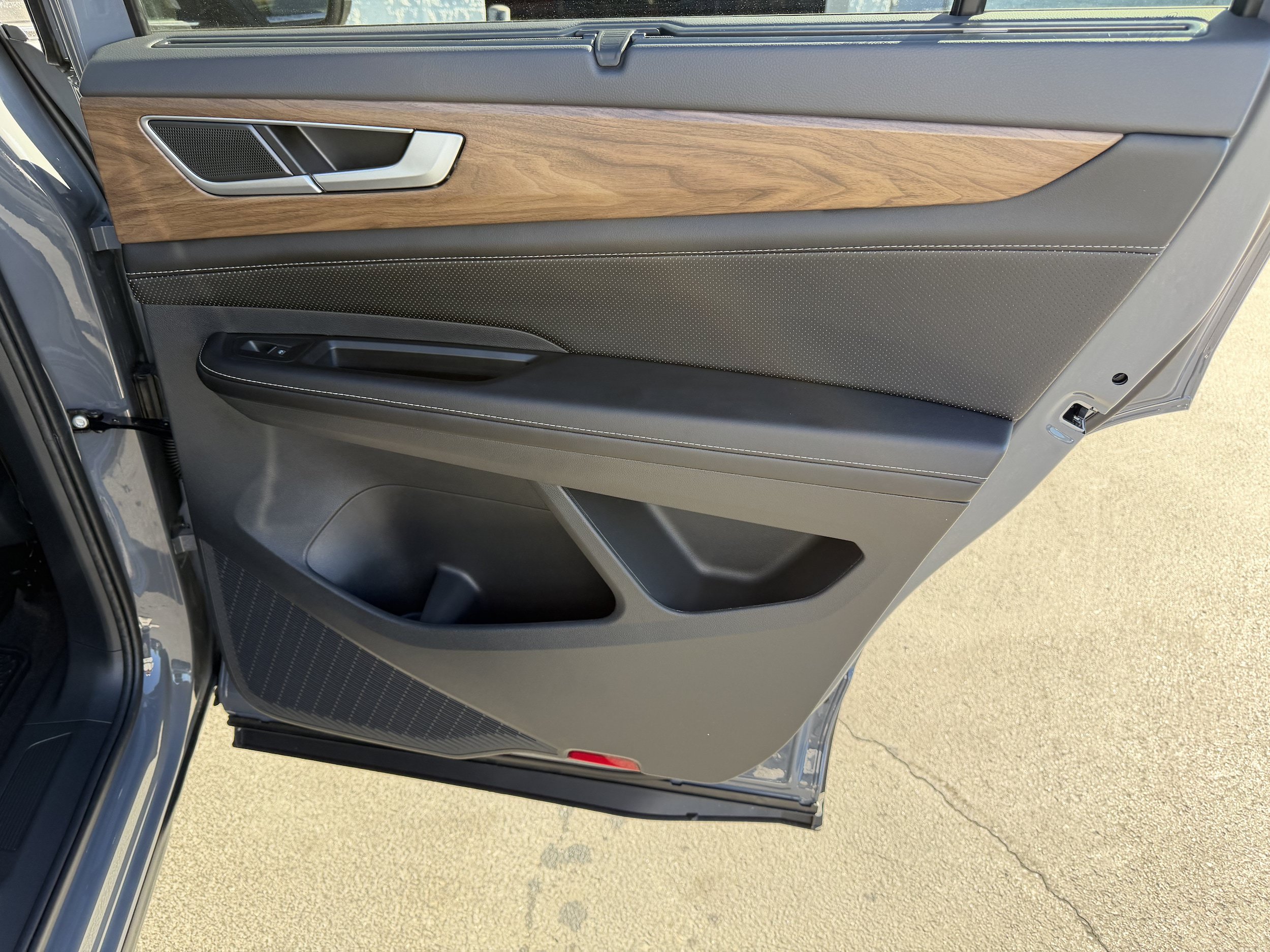 New 2026 Volkswagen Atlas SE AWD/4WD image 31