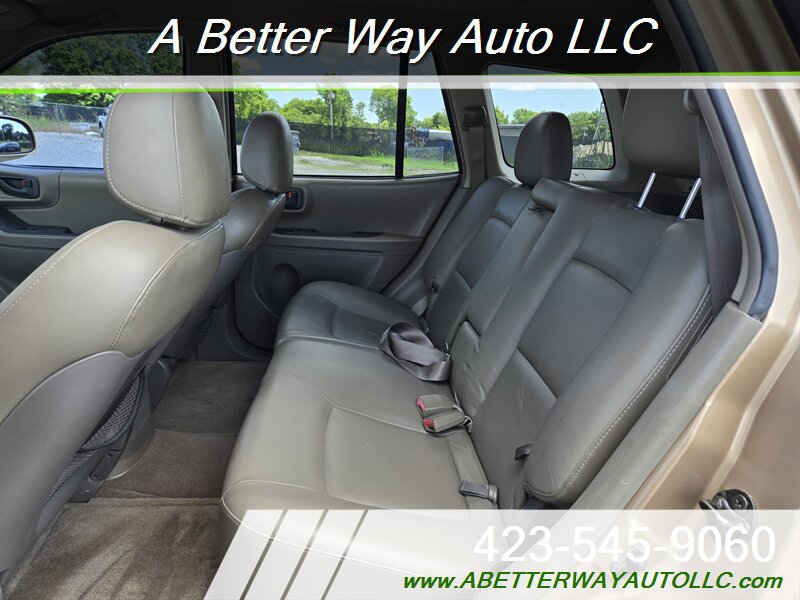 Used 2002 Hyundai Santa Fe LX FWD image 7