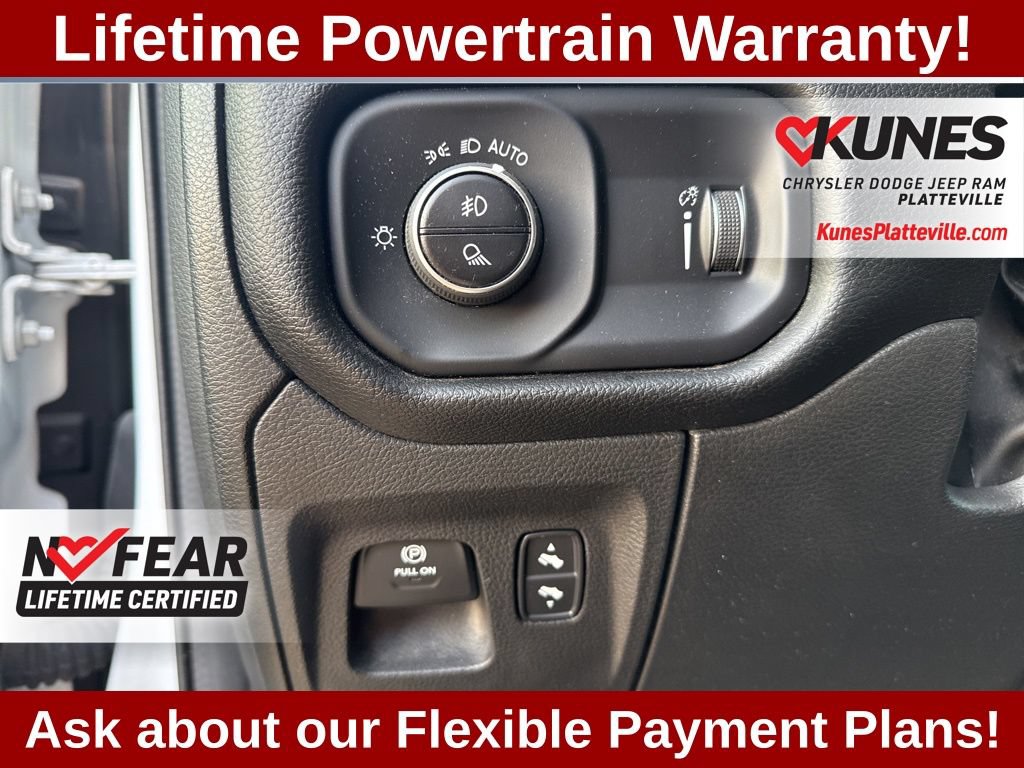 Used 2022 RAM 1500 Big Horn AWD/4WD image 13
