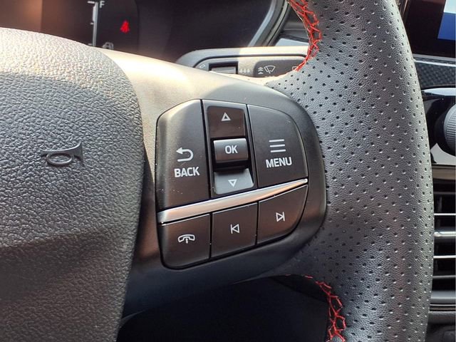 Used 2023 Ford Escape ST-Line image 31