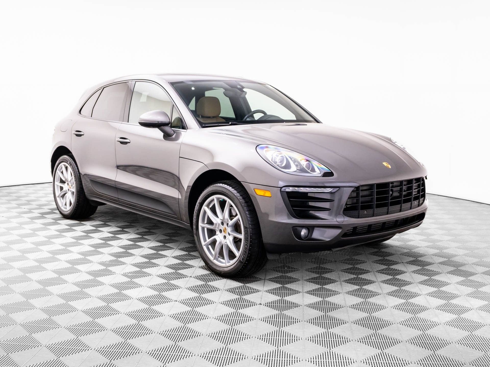 Used 2018 Porsche Macan image 8
