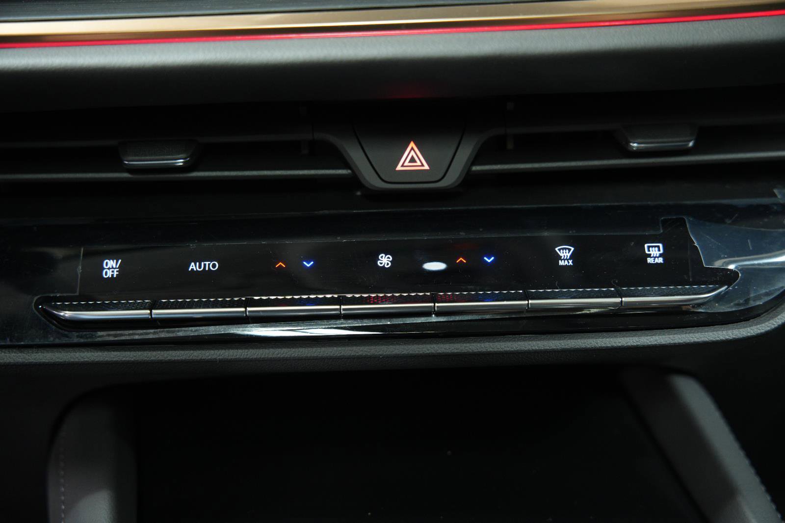 New 2026 Buick Envision Avenir image 40