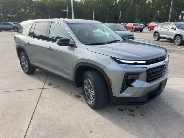 Used 2024 Chevrolet Traverse LS w/ LPO, Floor Liner Package image 10