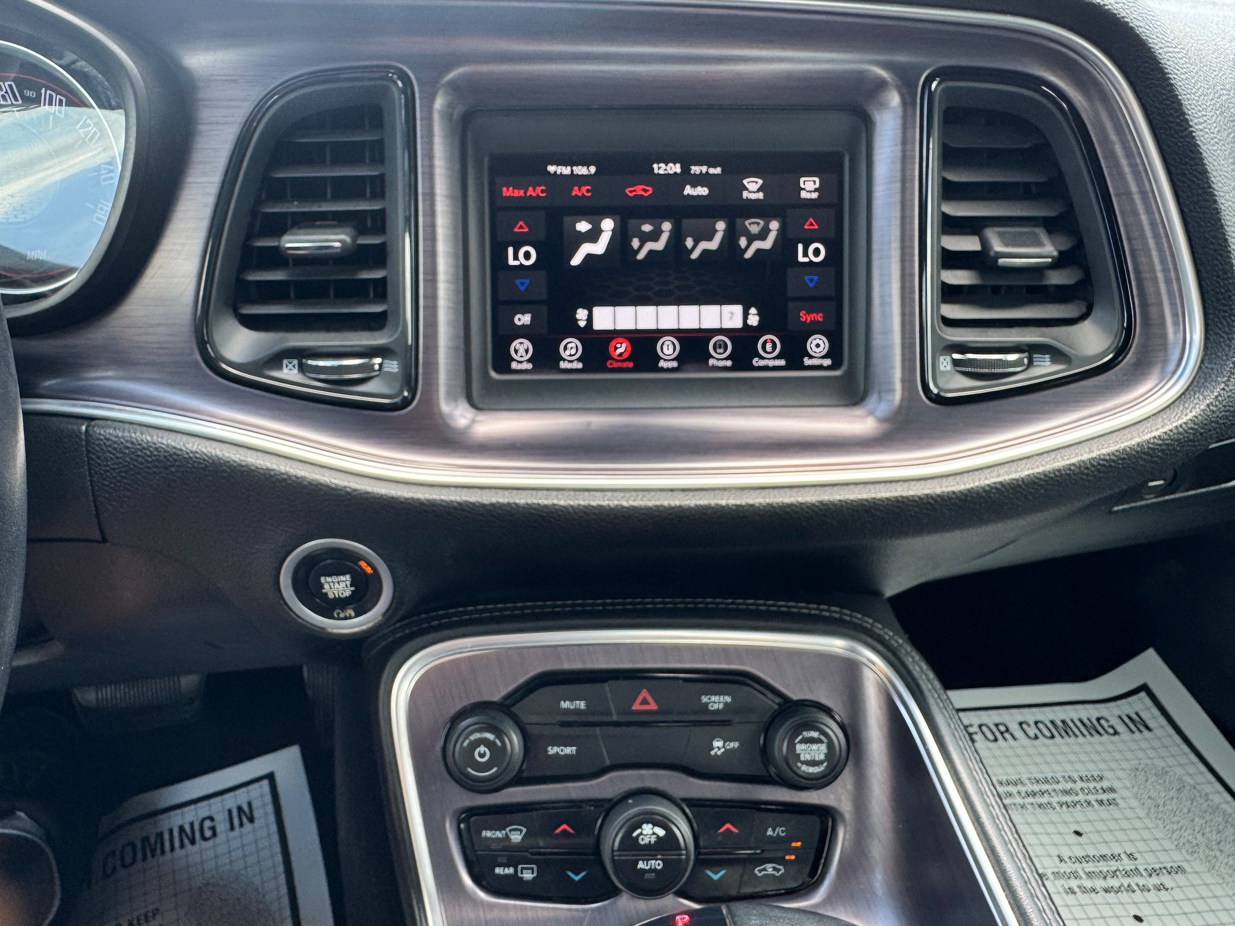 Used 2018 Dodge Challenger SXT RWD image 15