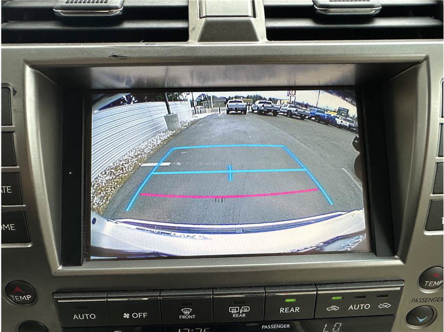 Used 2016 Lexus GX 460 w/ Premium Package AWD/4WD image 26