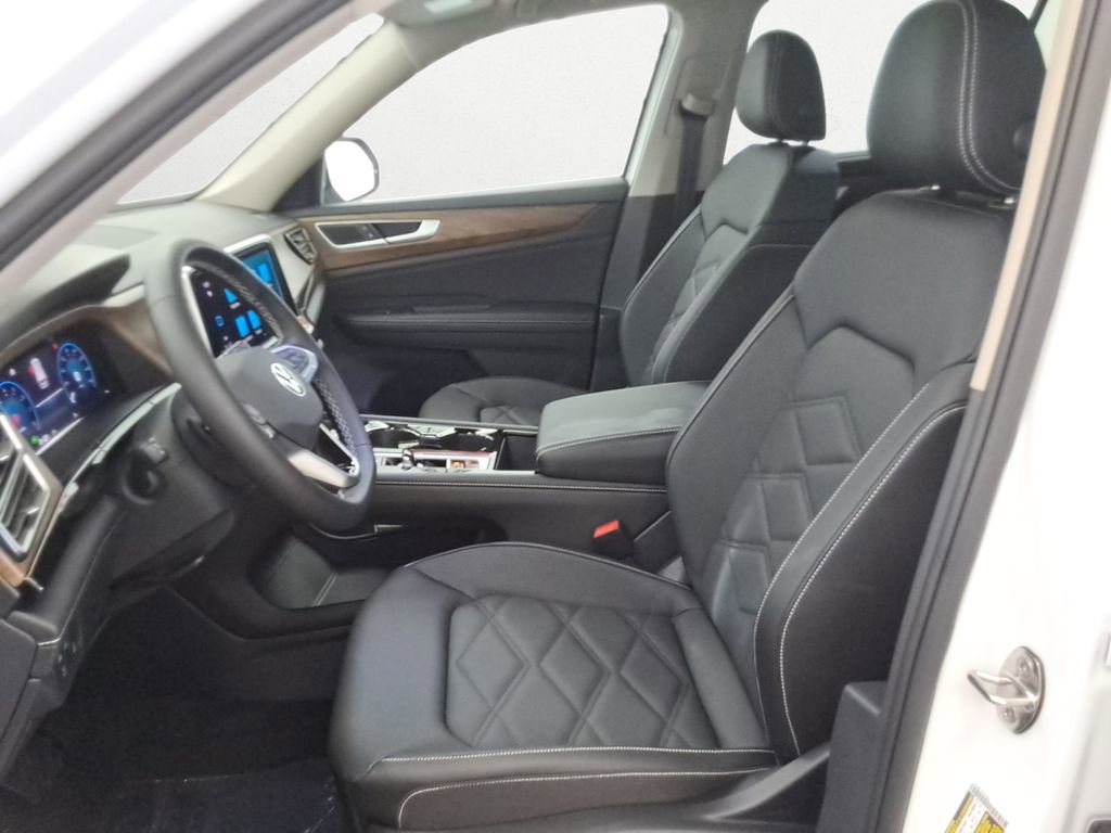 Certified 2026 Volkswagen Atlas SE w/ Panoramic Sunroof Package FWD image 12