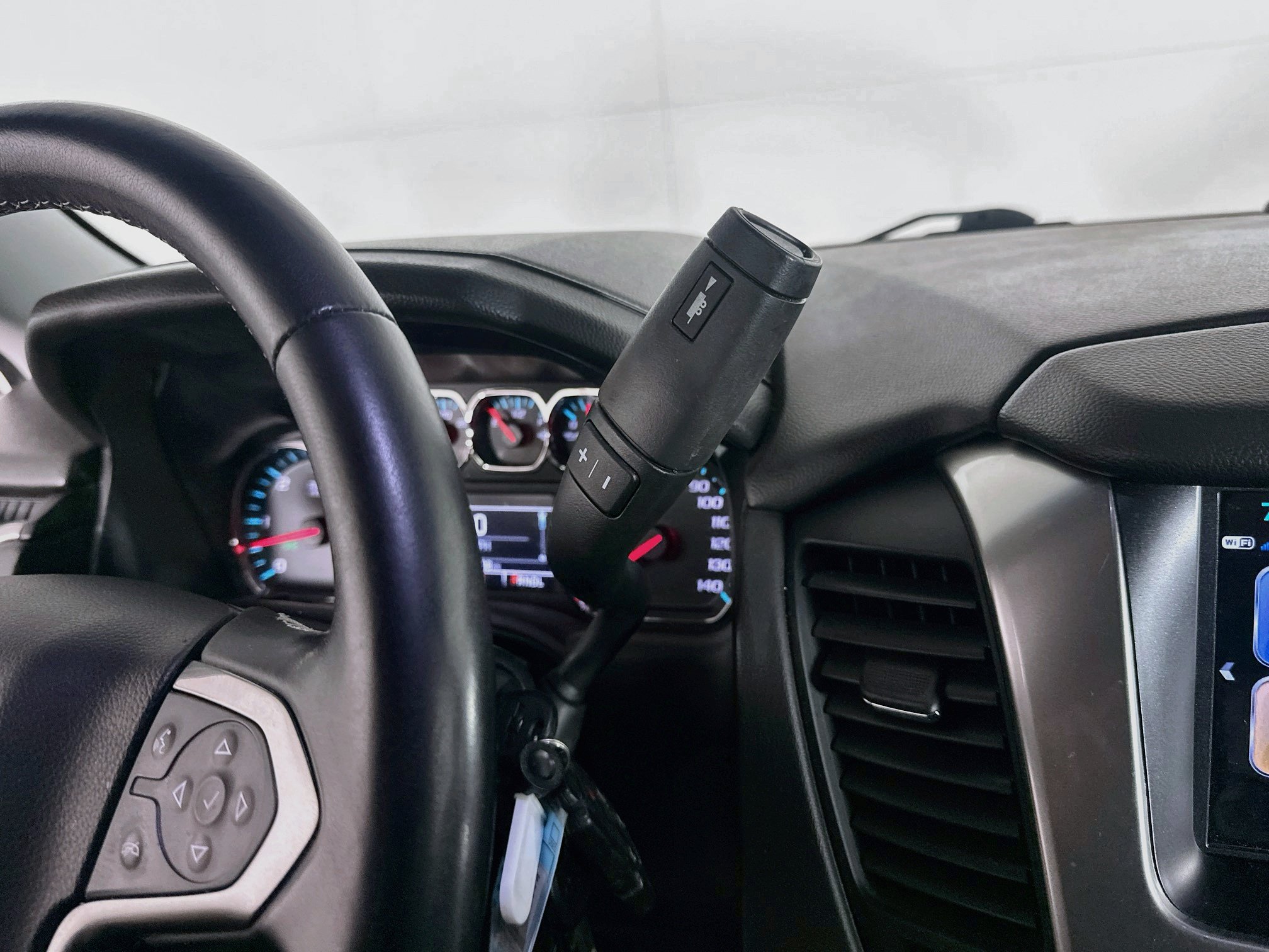 Used 2019 Chevrolet Tahoe LS AWD/4WD image 23