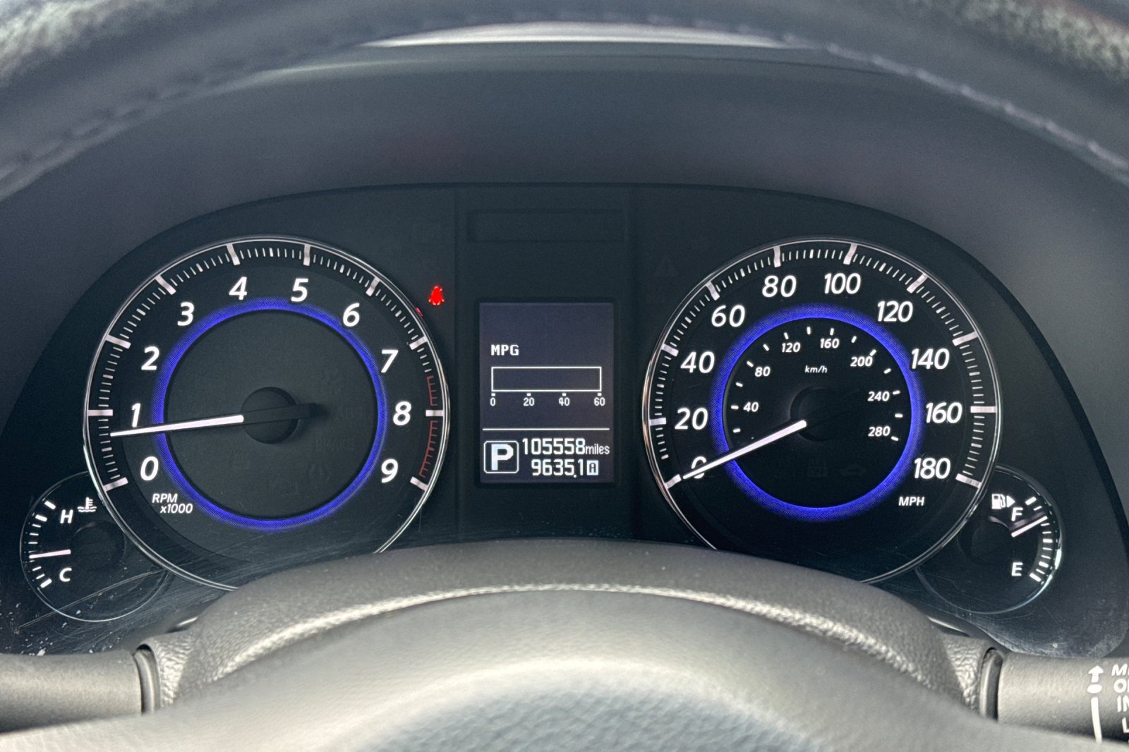 Used 2017 INFINITI QX70 2WD w/ Premium Package image 29