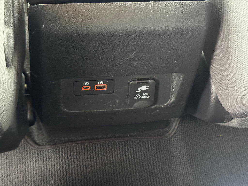 Used 2023 Nissan Frontier SV w/ Technology Package image 13