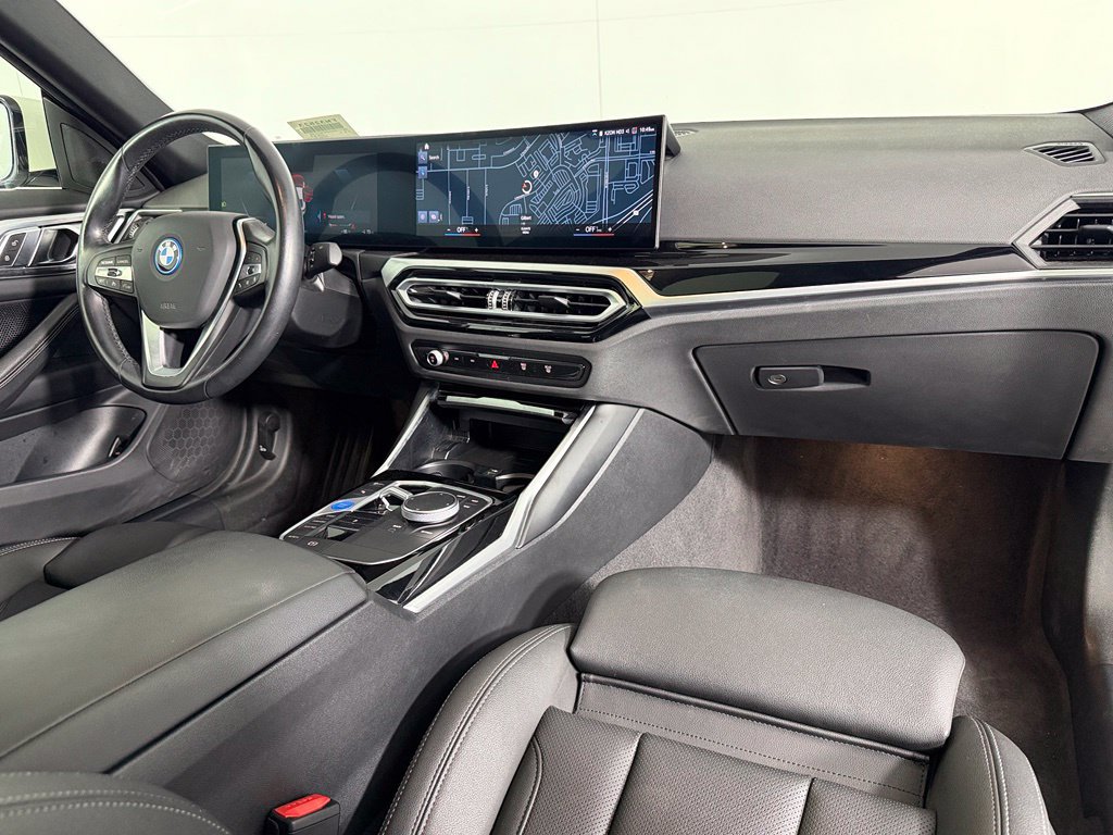 Used 2023 BMW i4 eDrive40 RWD image 15